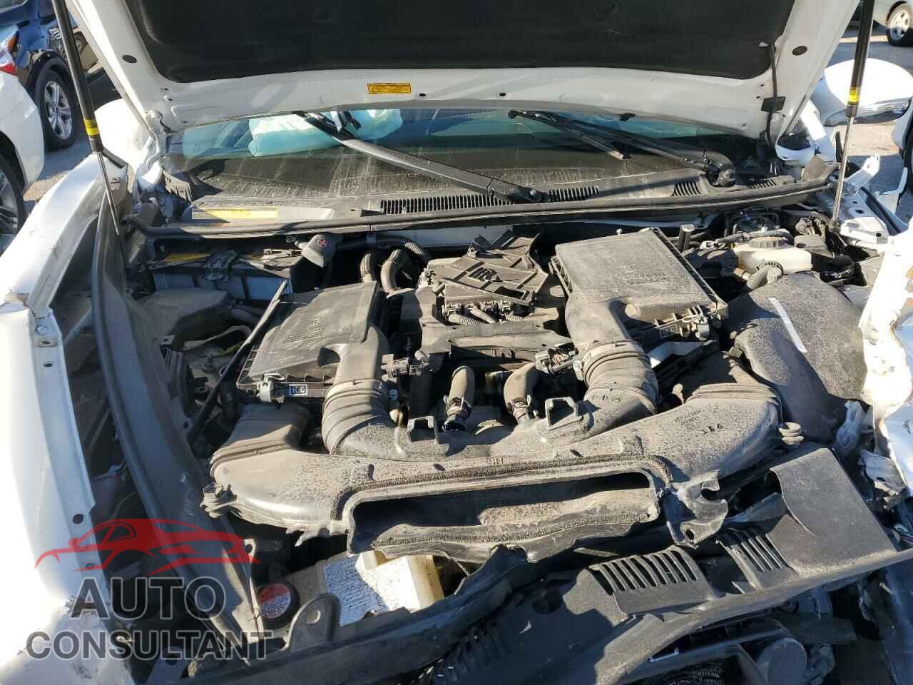 LEXUS LS460 2016 - JTHCL5EF1G5026357
