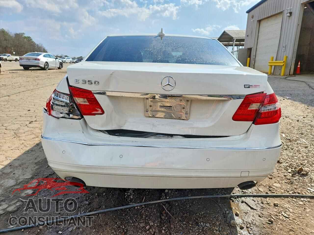 MERCEDES-BENZ E-CLASS 2012 - WDDHF5KB6CA654017