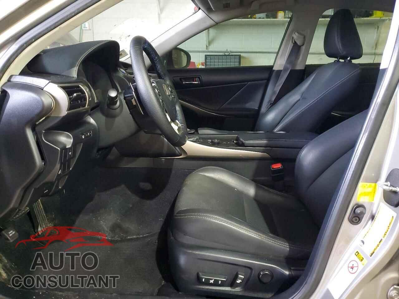 LEXUS IS 2014 - JTHCE1D2XE5000628
