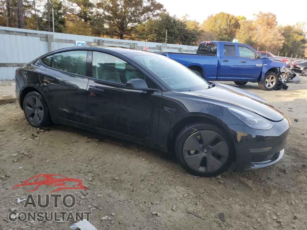 TESLA MODEL 3 2022 - 5YJ3E1EA7NF371672