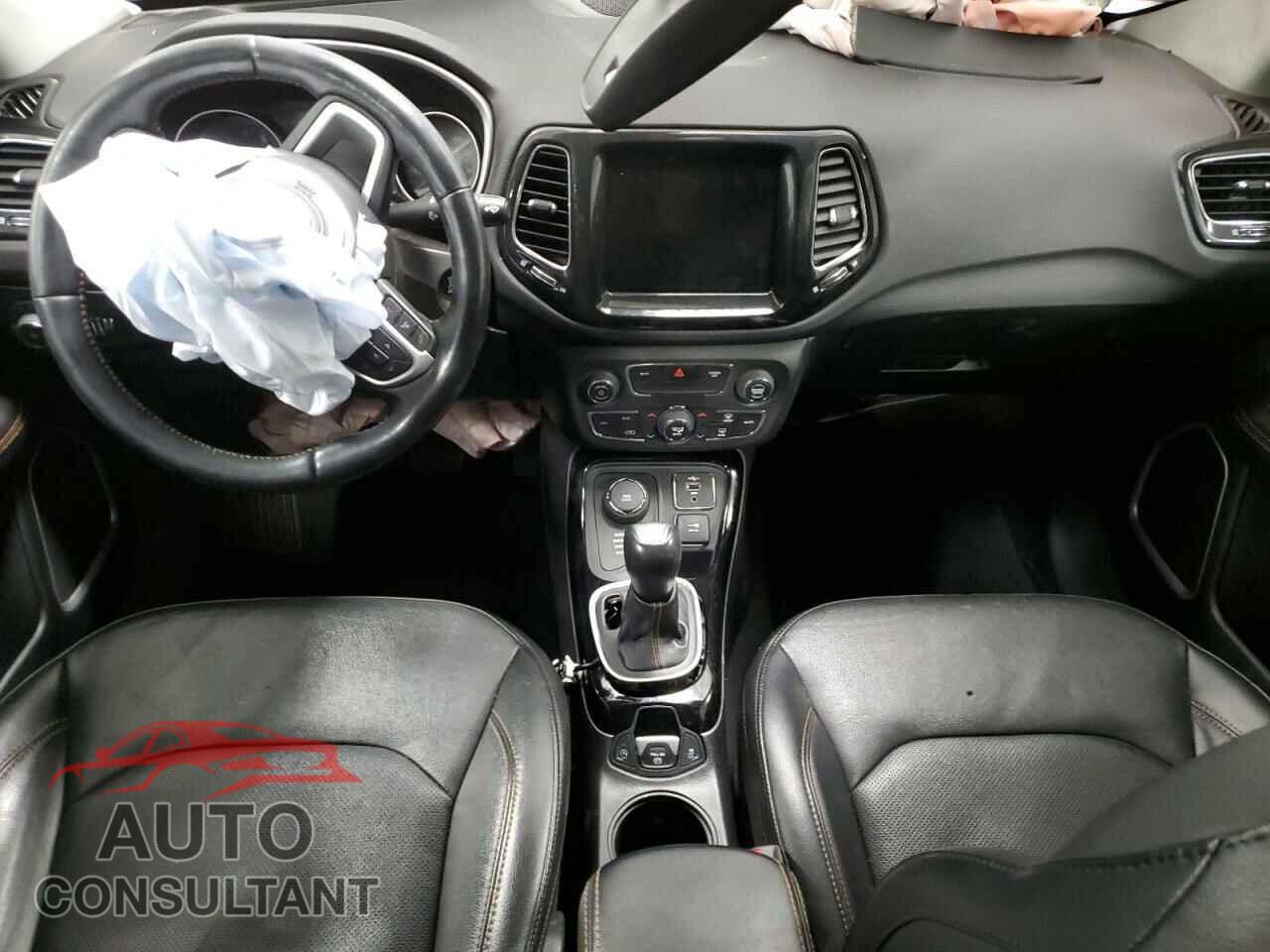 JEEP COMPASS 2020 - 3C4NJDCB2LT236180
