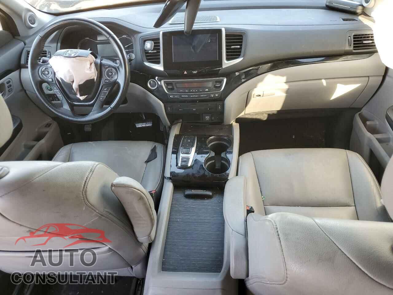 HONDA PILOT 2016 - 5FNYF5H96GB045490