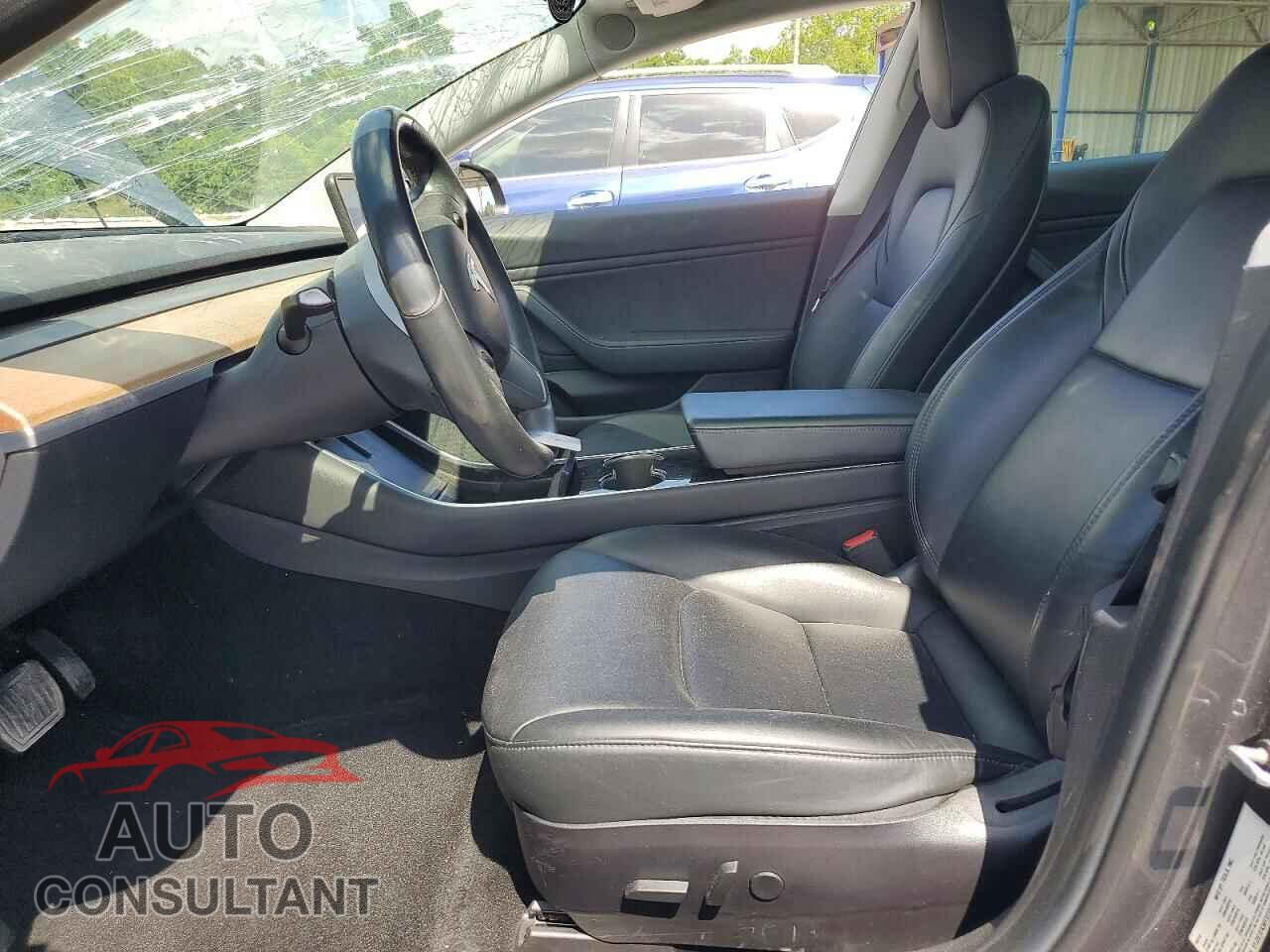 TESLA MODEL 3 2019 - 5YJ3E1EA3KF331245