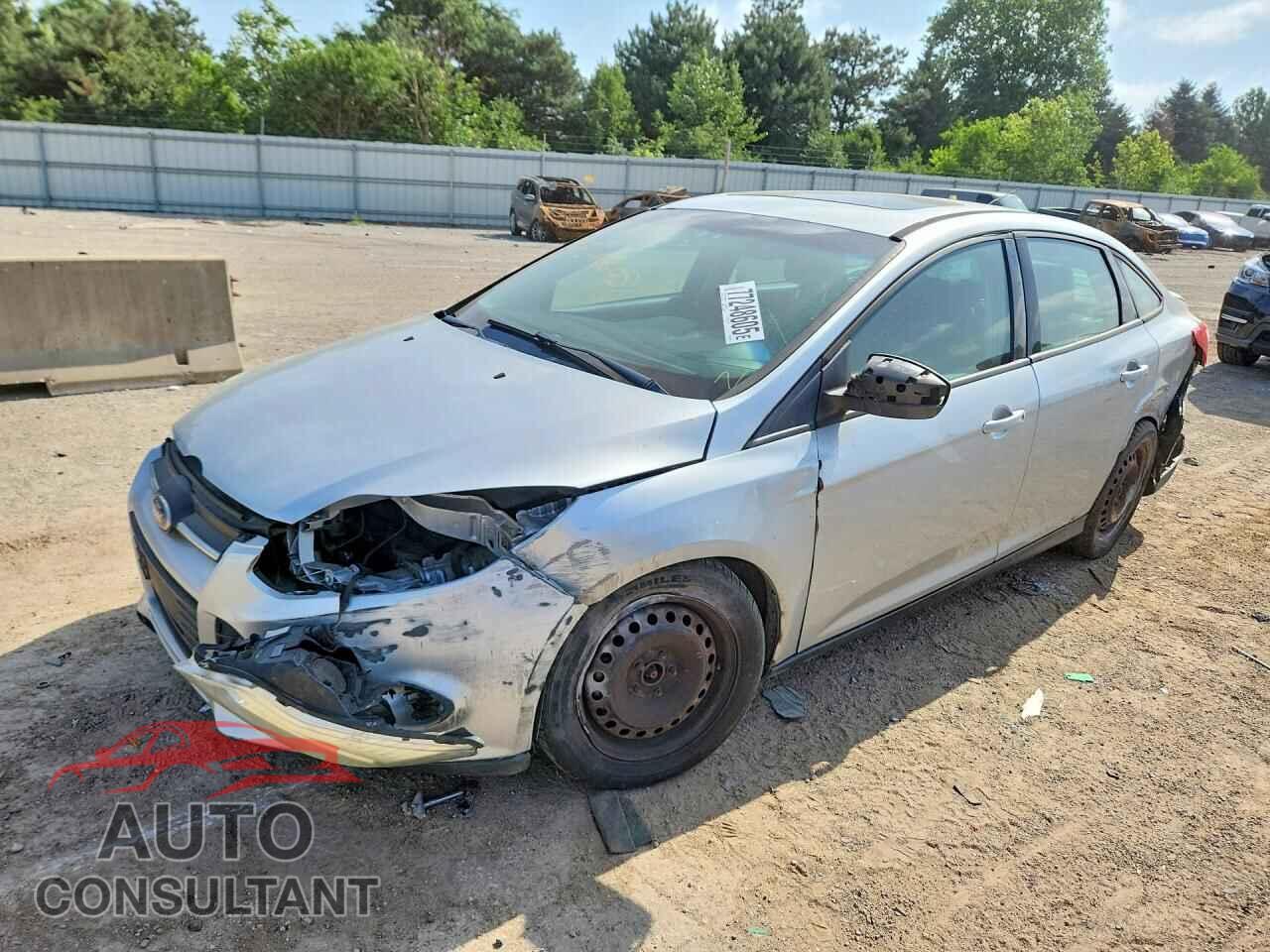 FORD FOCUS 2012 - 1FAHP3F20CL282948