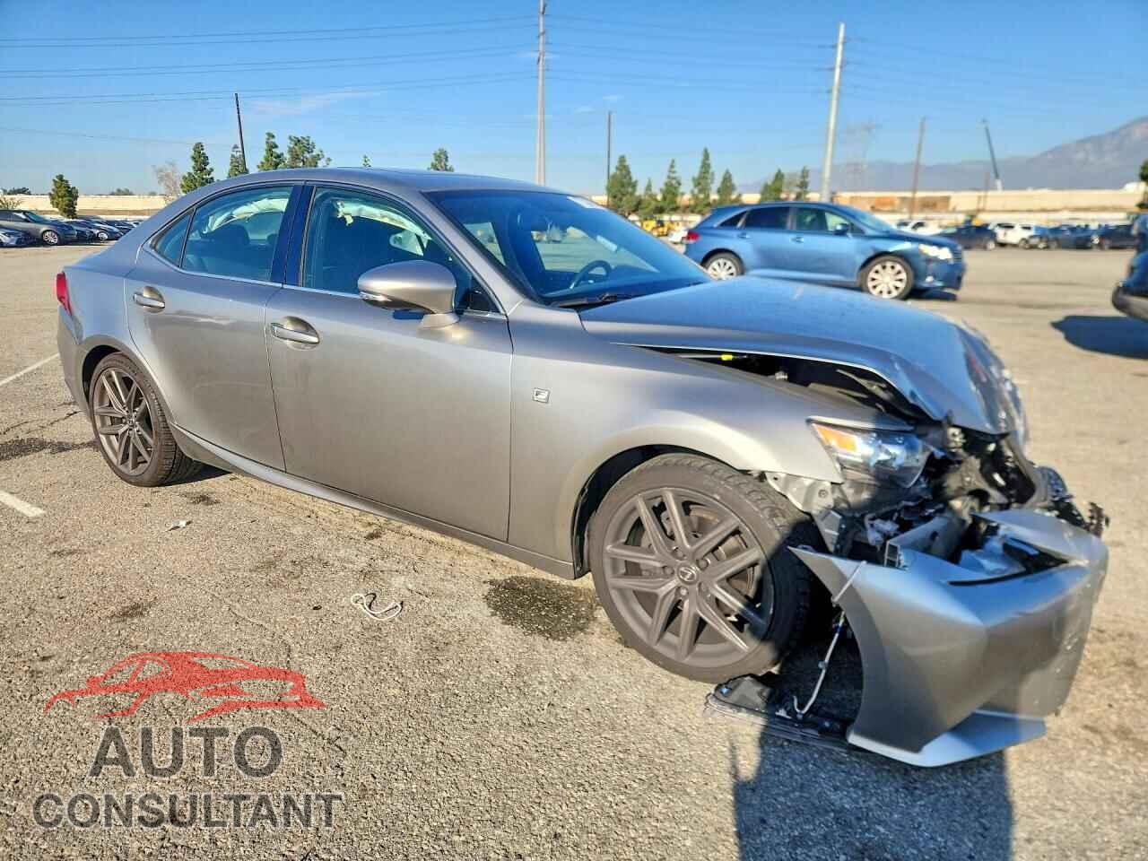 LEXUS IS 2015 - JTHBF1D27F5058030