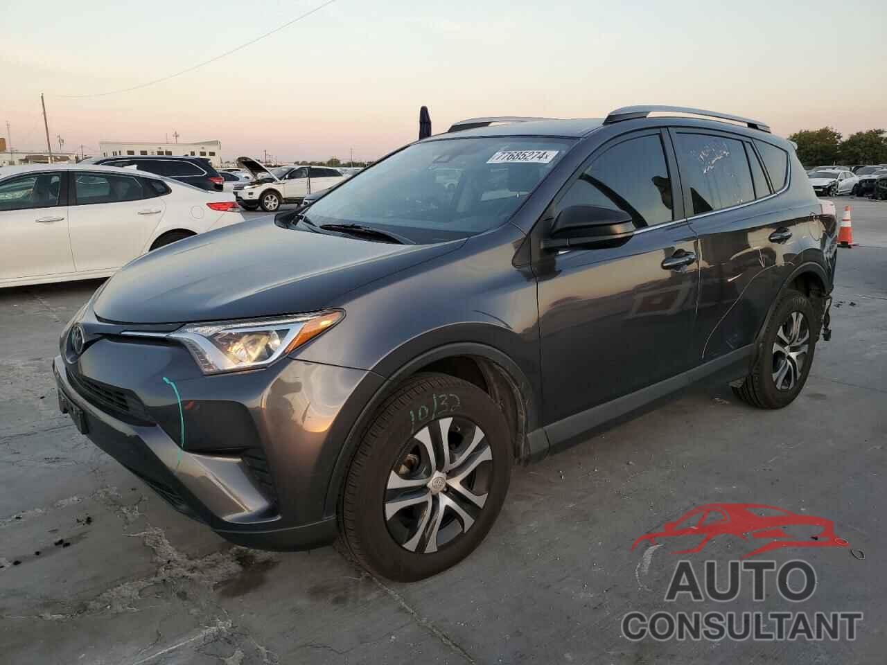 TOYOTA RAV4 2017 - JTMZFREV5HJ701959