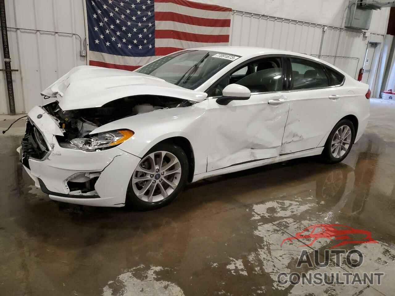 FORD FUSION 2020 - 3FA6P0H71LR155657