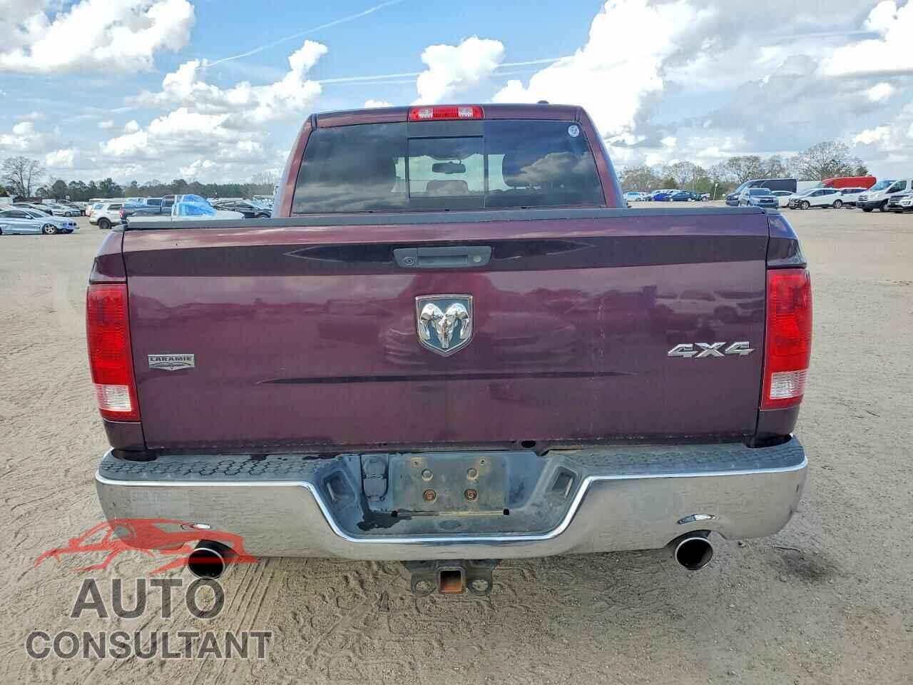 DODGE RAM 1500 2012 - 1C6RD7NT2CS147430