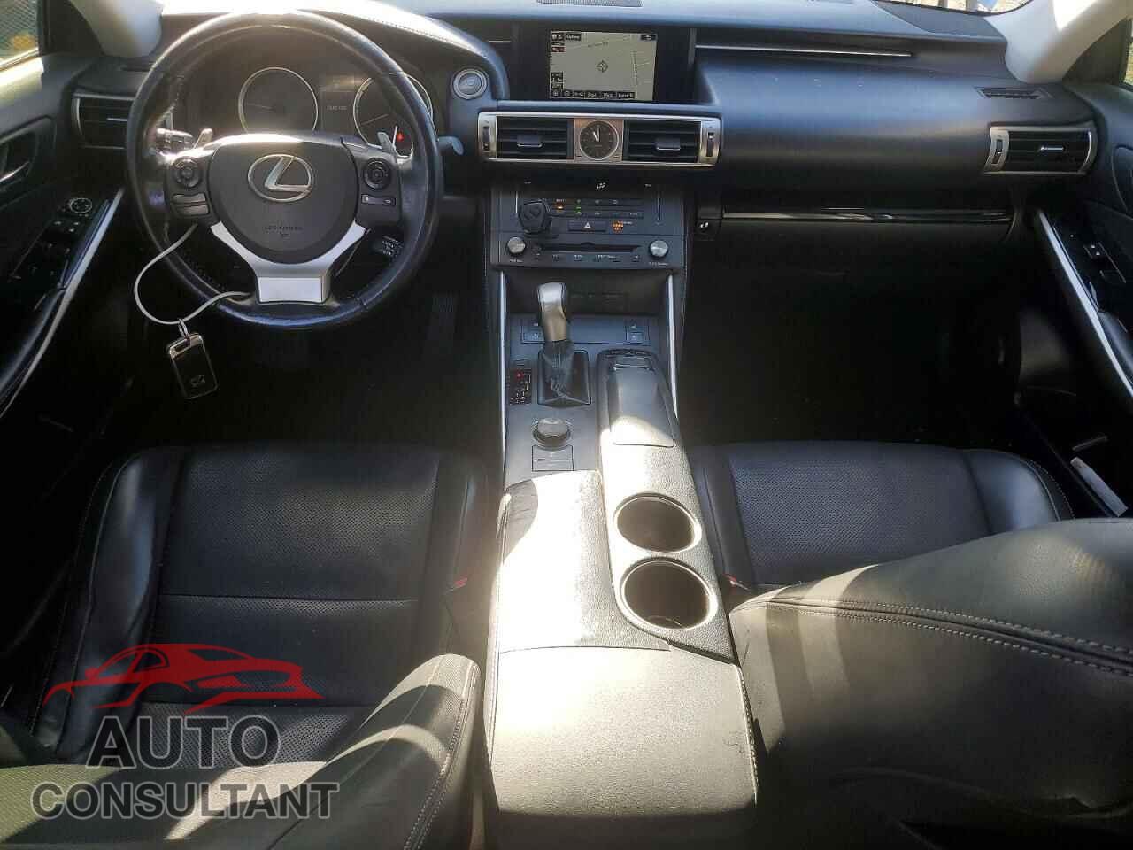 LEXUS IS 2016 - JTHBA1D27G5014397