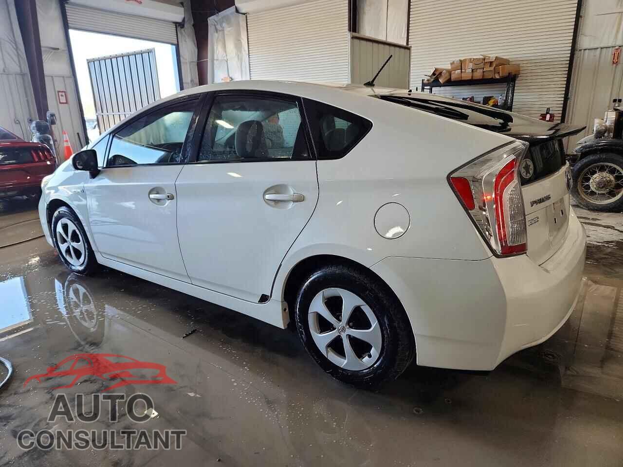 TOYOTA PRIUS 2012 - JTDKN3DUXC5375510