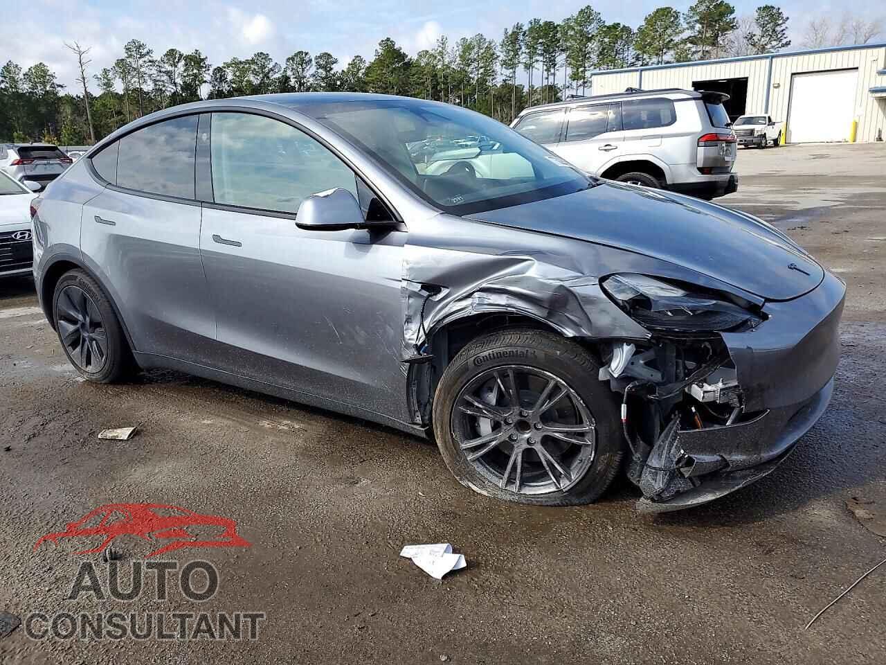 TESLA MODEL Y 2024 - 7SAYGDED6RF201789