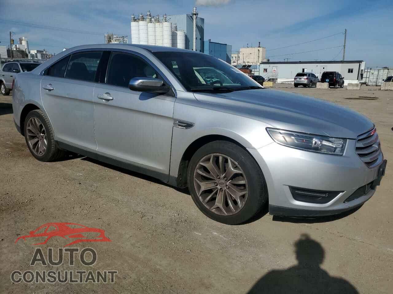 FORD TAURUS 2017 - 1FAHP2F88HG114943