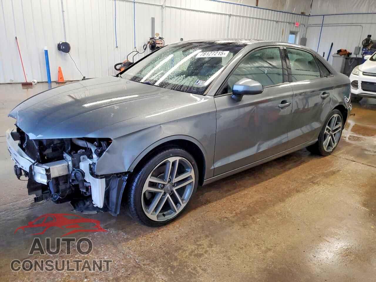 AUDI A3 2018 - WAUB8GFF5J1017066