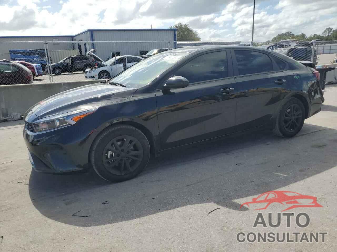 KIA FORTE 2023 - 3KPF24AD0PE640563