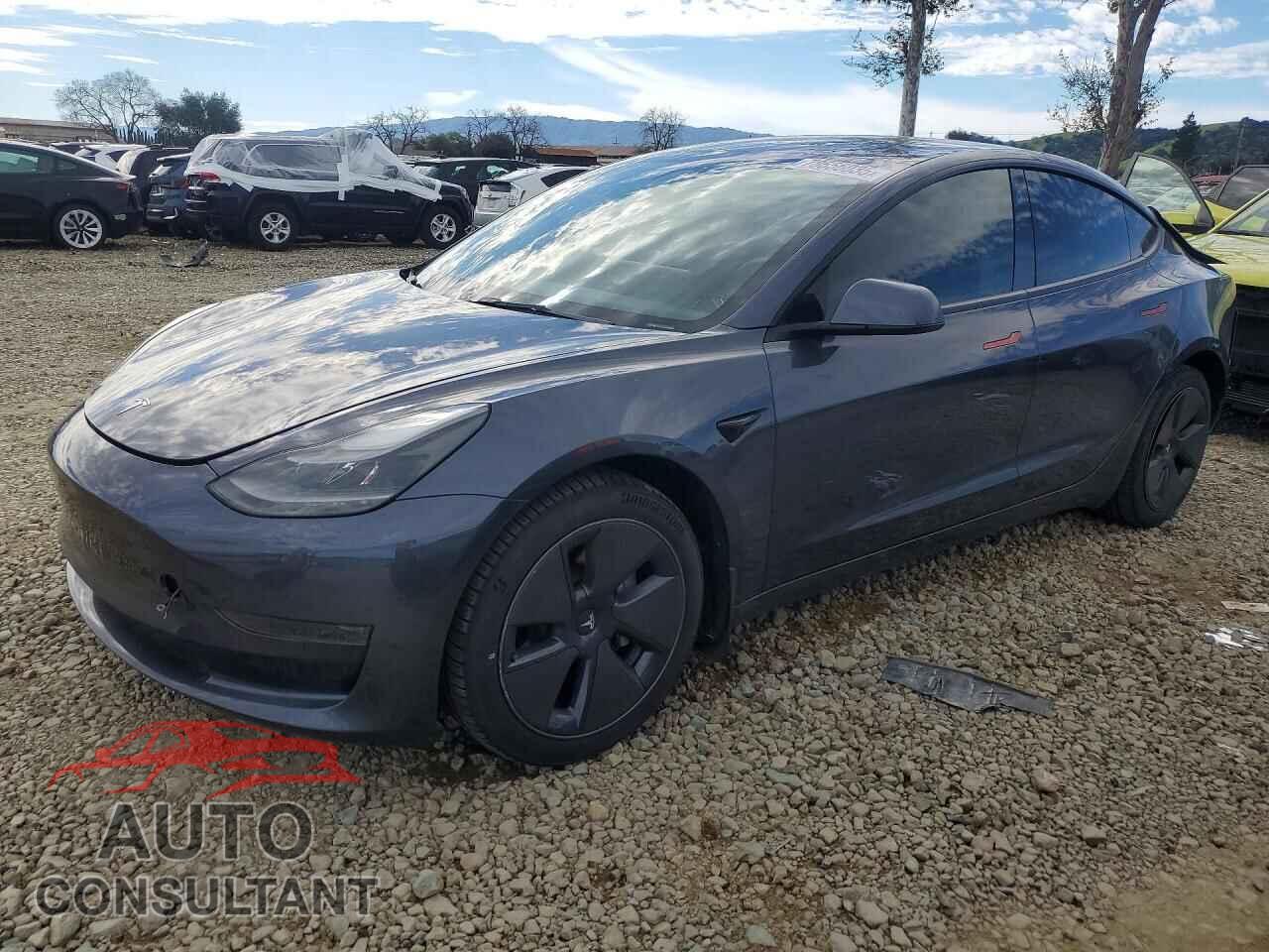 TESLA MODEL 3 2023 - 5YJ3E1EA5PF409290