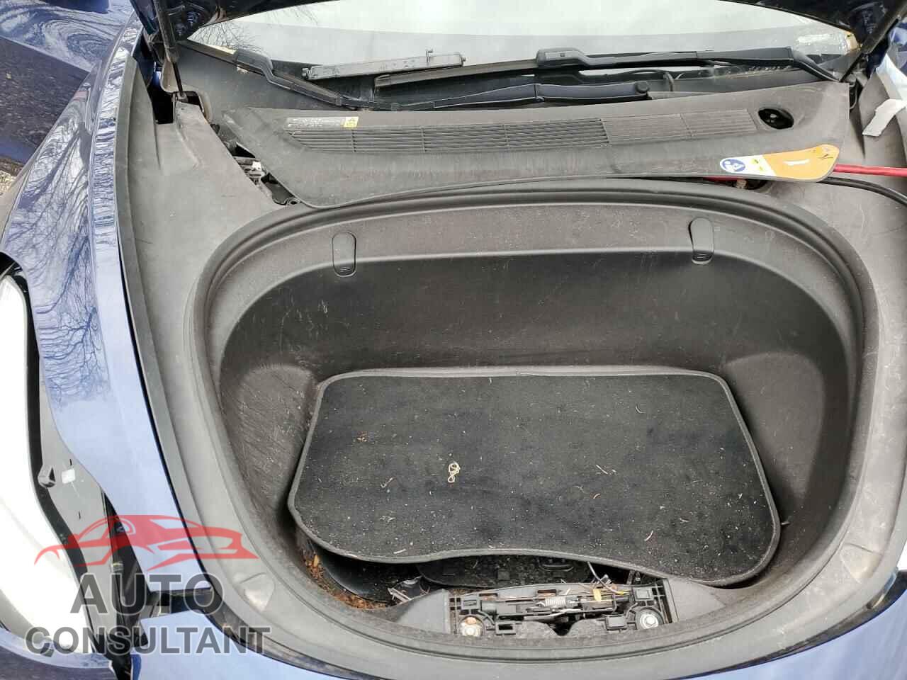 TESLA MODEL 3 2018 - 5YJ3E1EA6JF030189