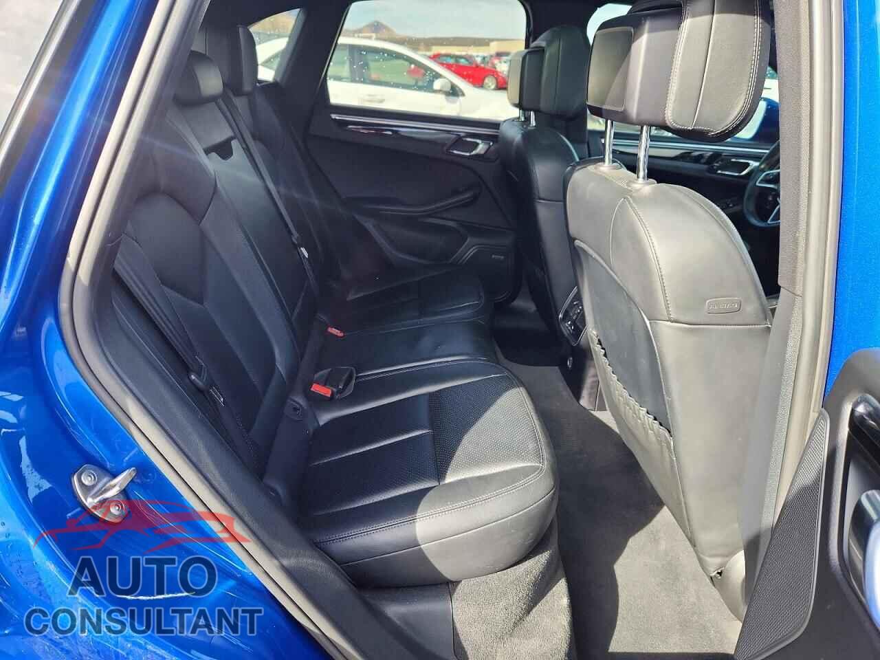 PORSCHE MACAN 2017 - WP1AA2A50HLB01331