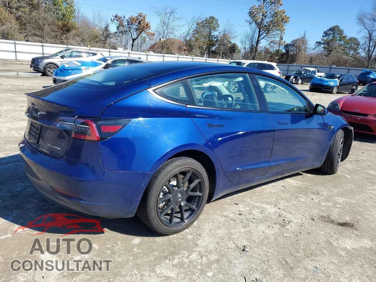 TESLA MODEL 3 2022 - 5YJ3E1EB0NF285712