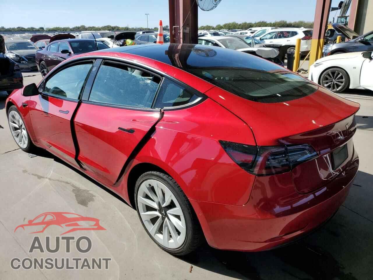 TESLA MODEL 3 2022 - 5YJ3E1EA7NF186831