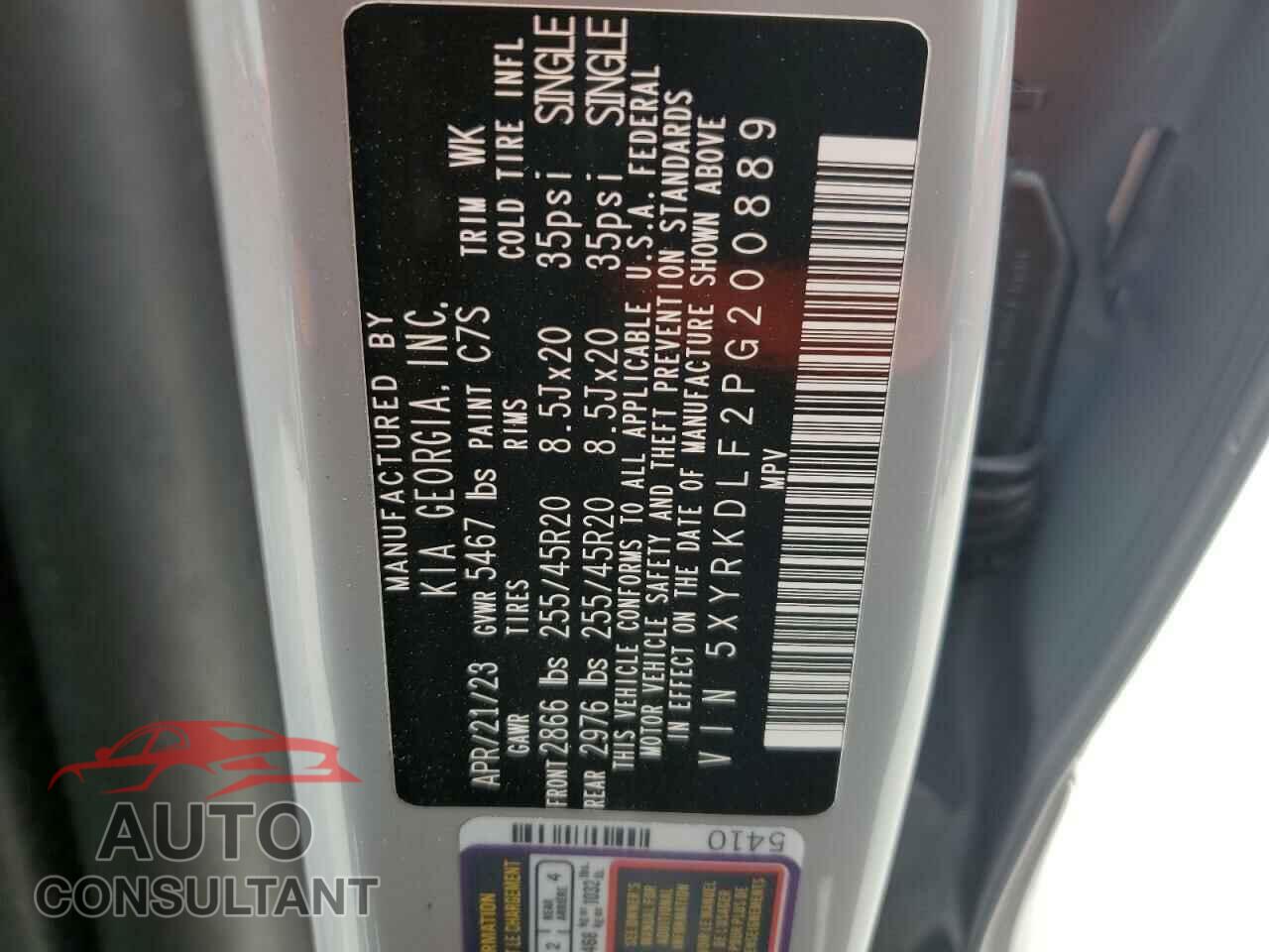 KIA SORENTO 2023 - 5XYRKDLF2PG200889