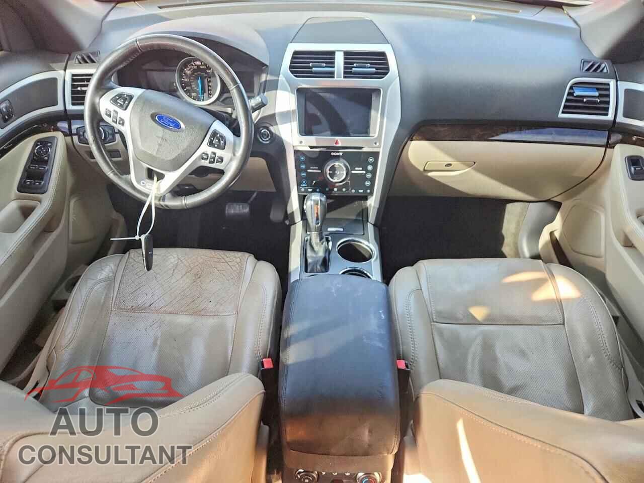 FORD EXPLORER 2011 - 1FMHK7F88BGA63517