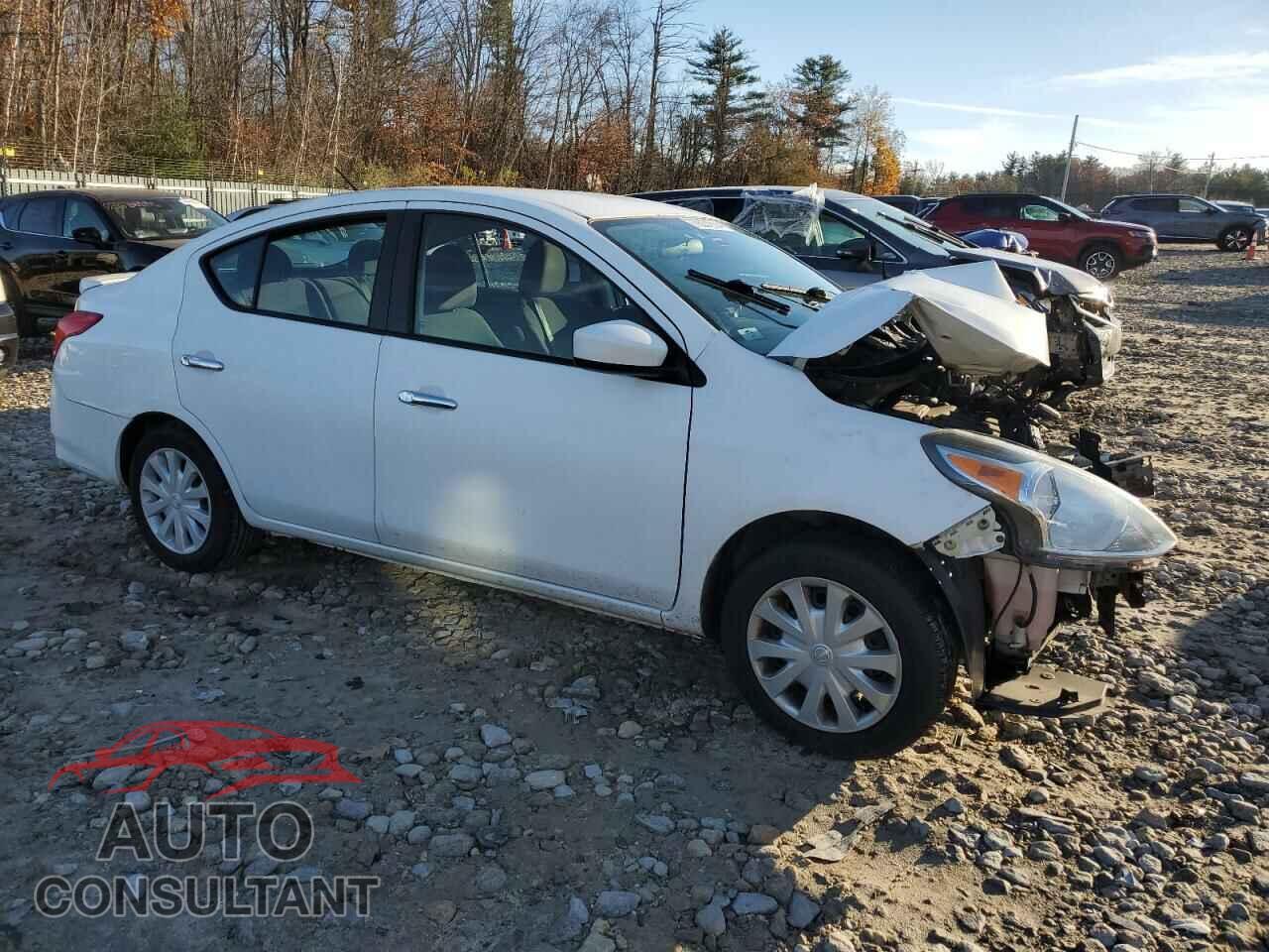 NISSAN VERSA 2017 - 3N1CN7AP4HL862819