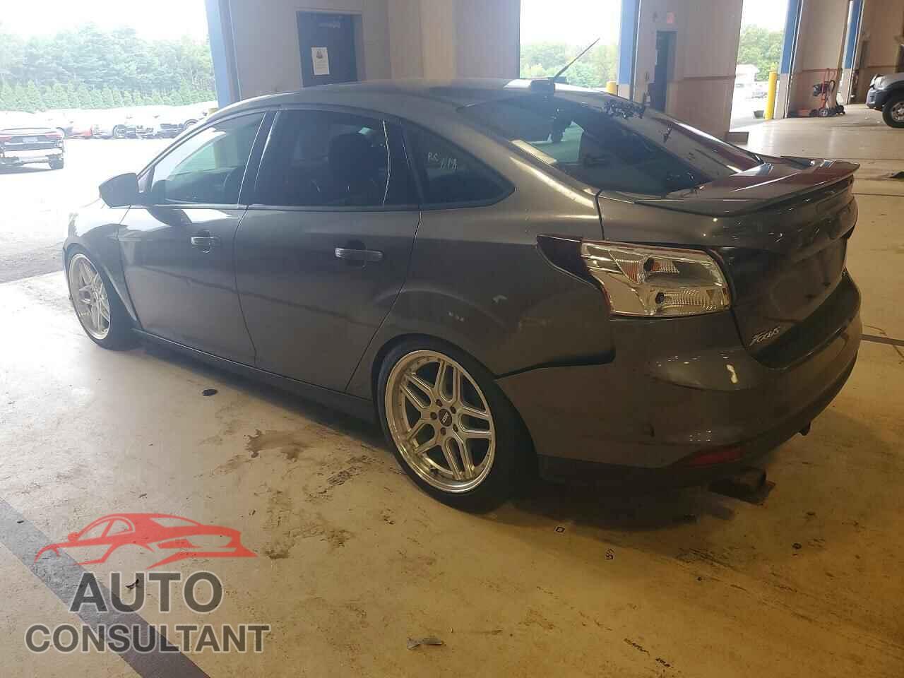 FORD FOCUS 2012 - 1FAHP3F21CL341859