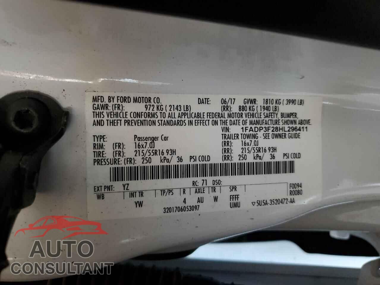 FORD FOCUS 2017 - 1FADP3F28HL296411