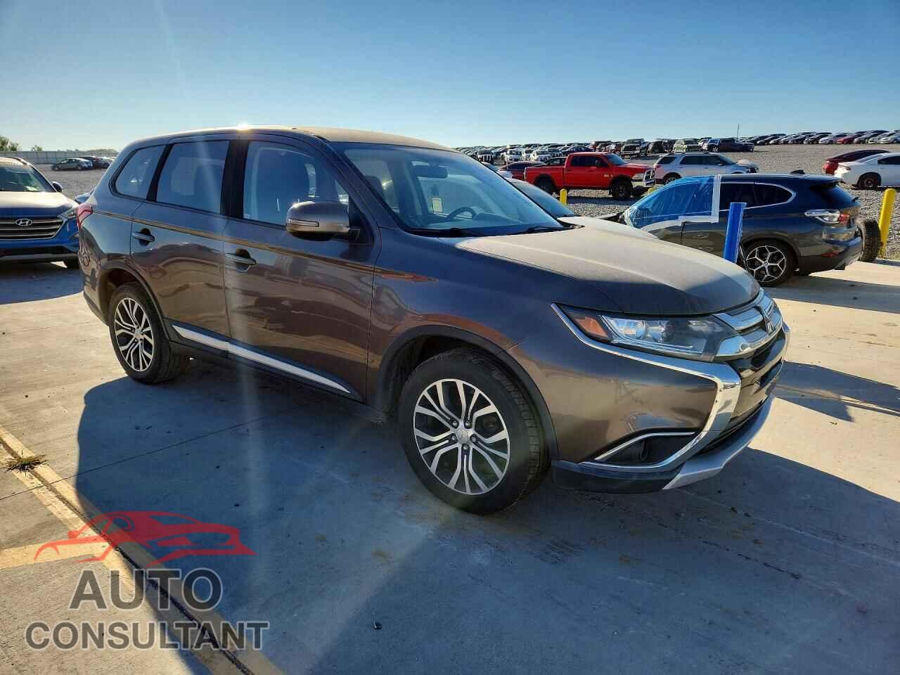 MITSUBISHI OUTLANDER 2018 - JA4AD3A30JZ014796