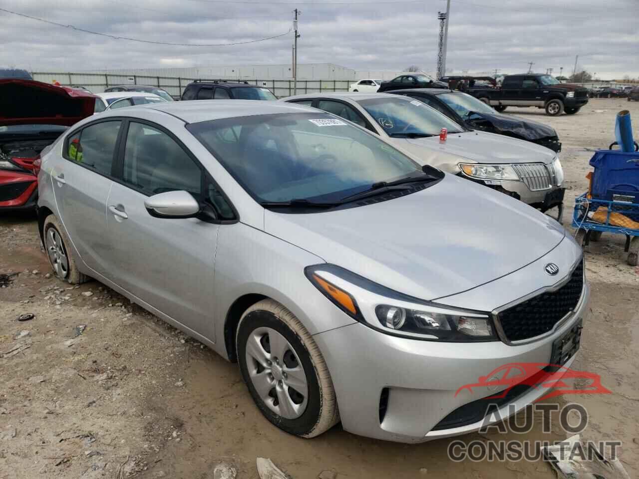 KIA FORTE 2018 - 3KPFK4A70JE220092
