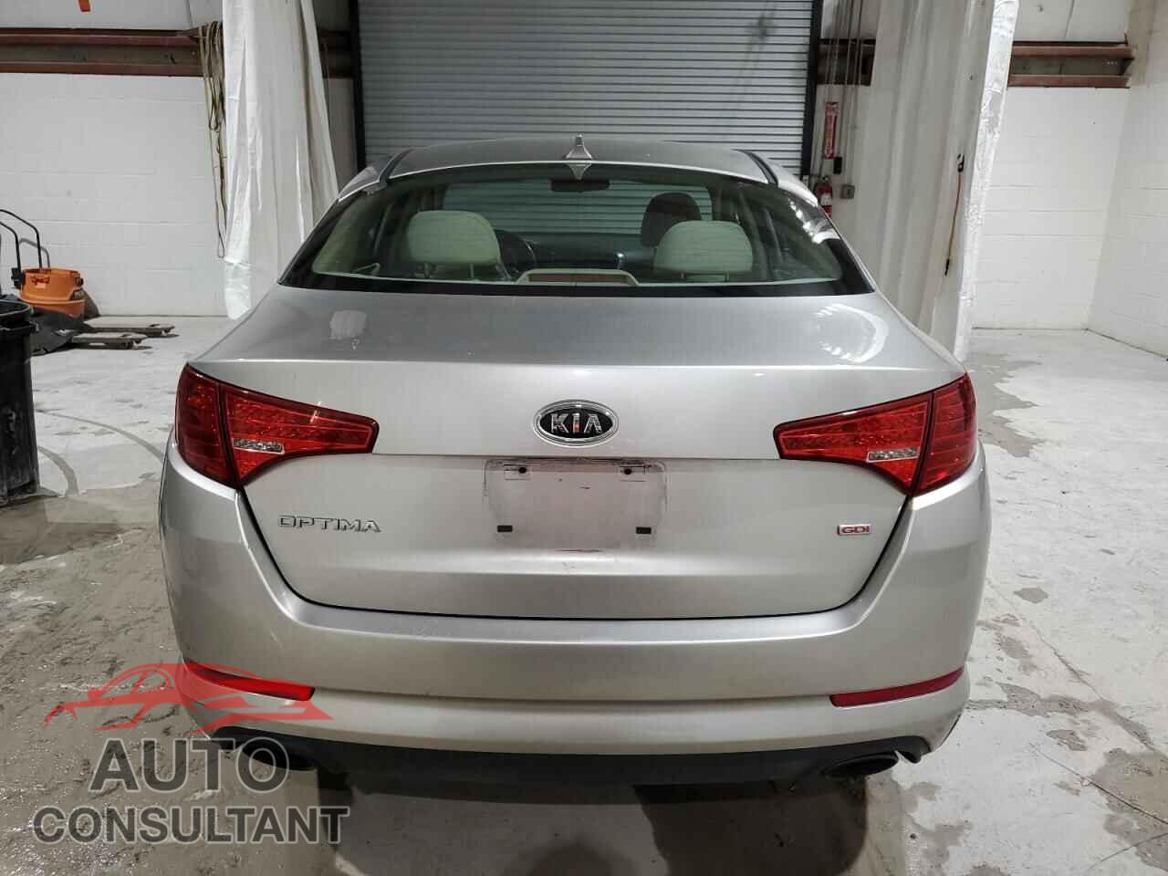KIA OPTIMA 2012 - KNAGM4A73C5298277