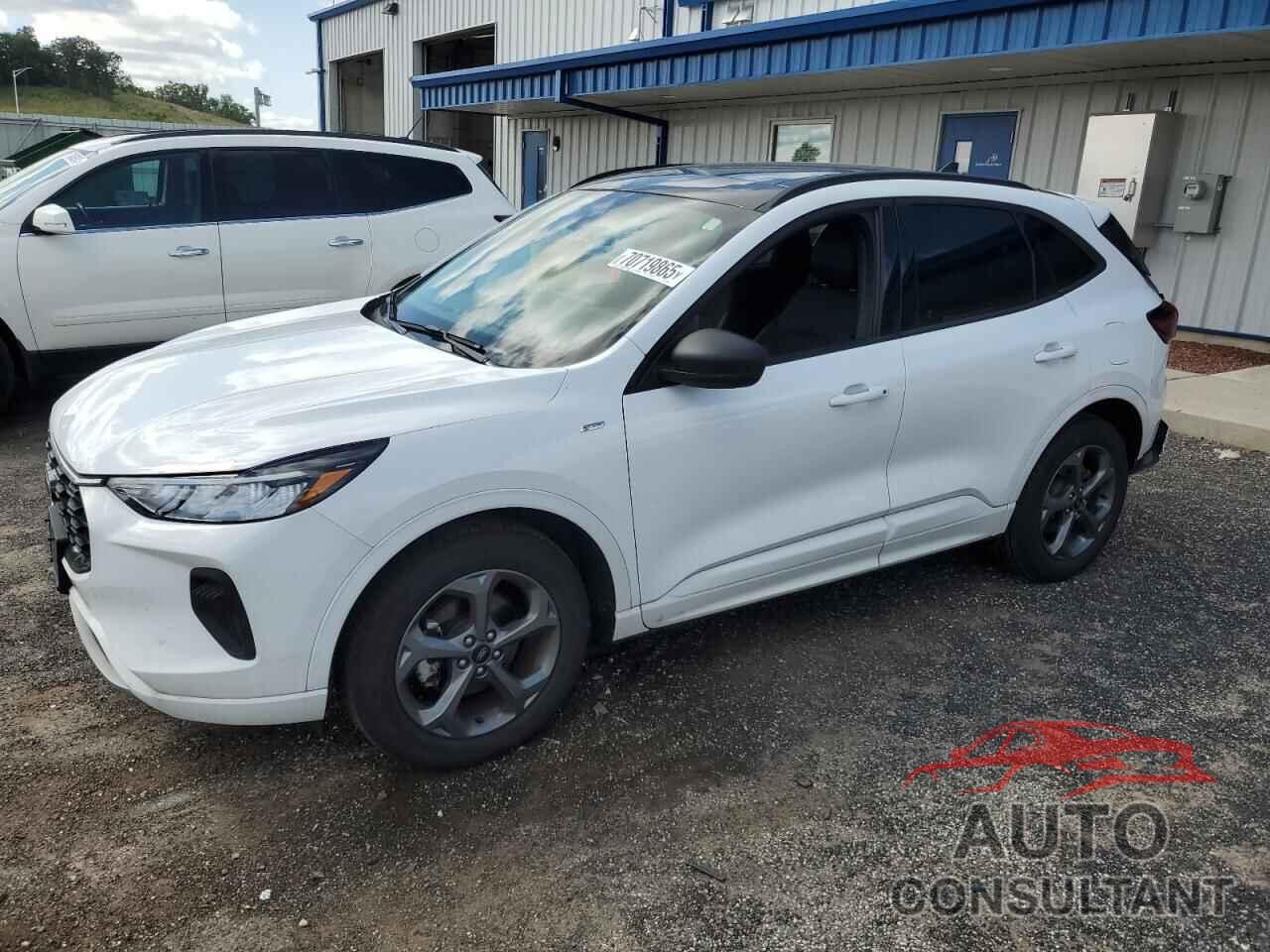 FORD ESCAPE ST 2023 - 1FMCU9MN6PUB35591