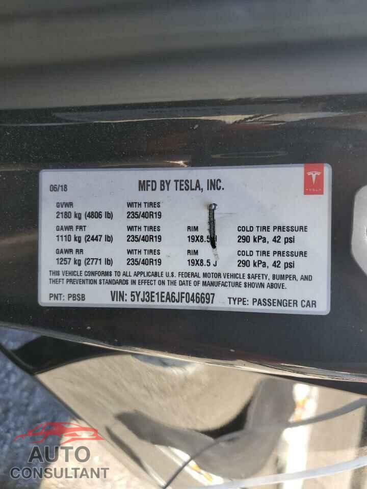 TESLA MODEL 3 2018 - 5YJ3E1EA6JF046697