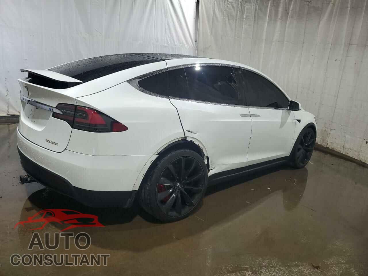 TESLA MODEL X 2019 - 5YJXCBE4XKF181738