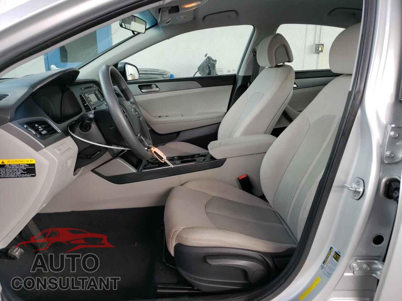 HYUNDAI SONATA 2017 - 5NPE24AF9HH493850