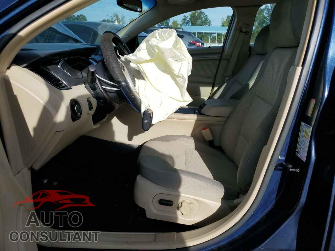FORD TAURUS 2017 - 1FAHP2E96HG141620