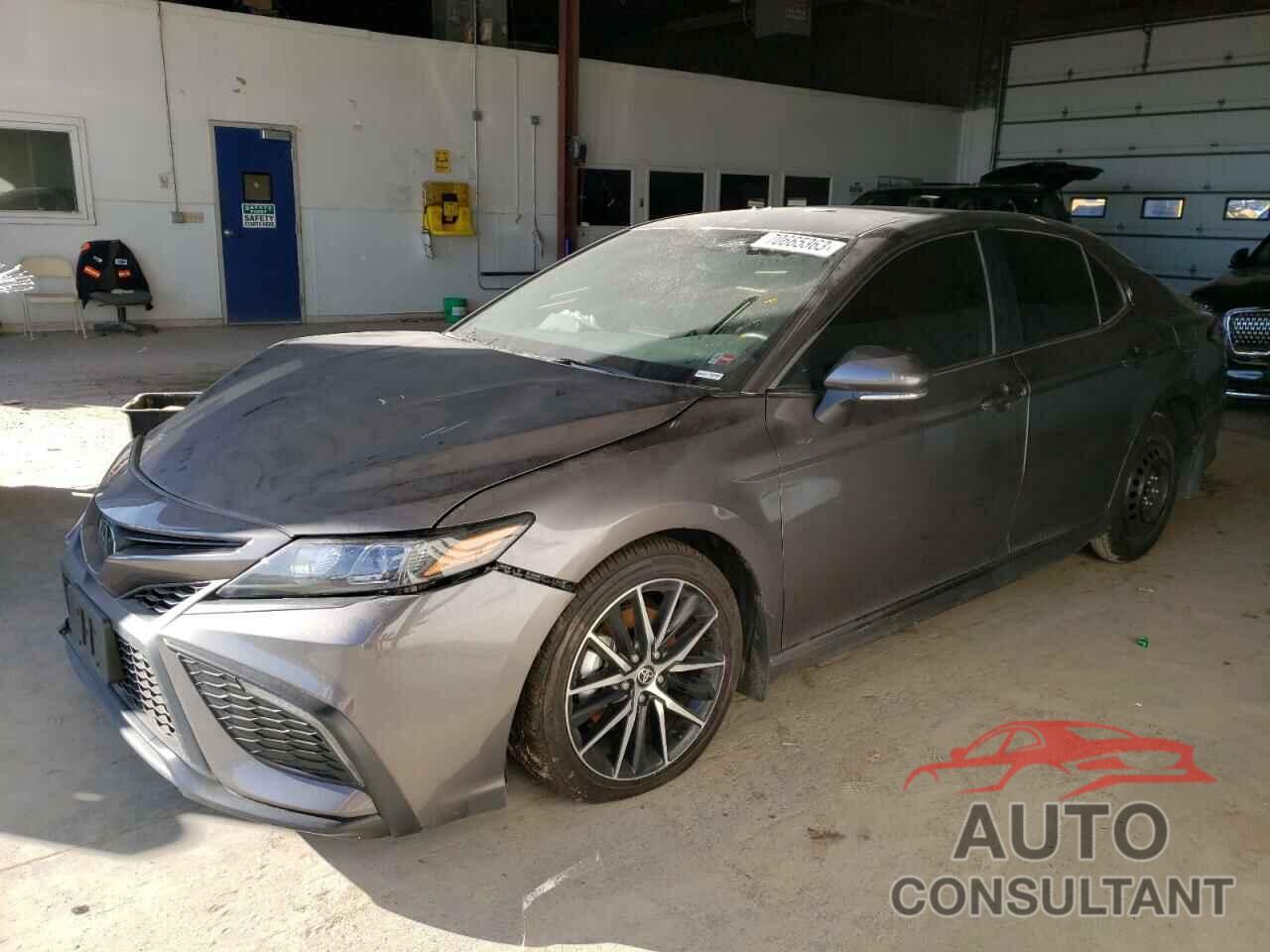 TOYOTA CAMRY 2023 - 4T1G11AK8PU134433