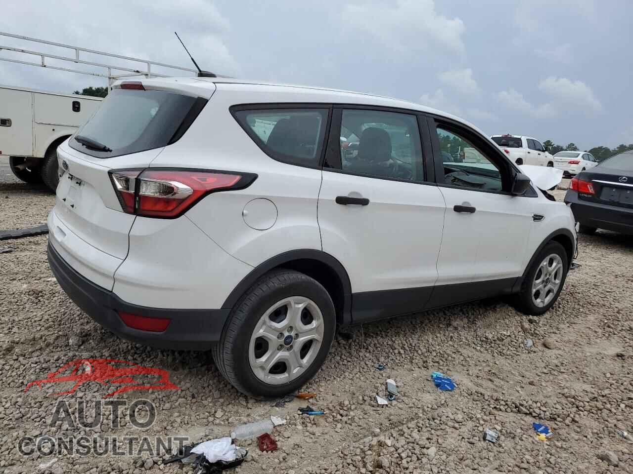 FORD ESCAPE 2017 - 1FMCU0F79HUB98745