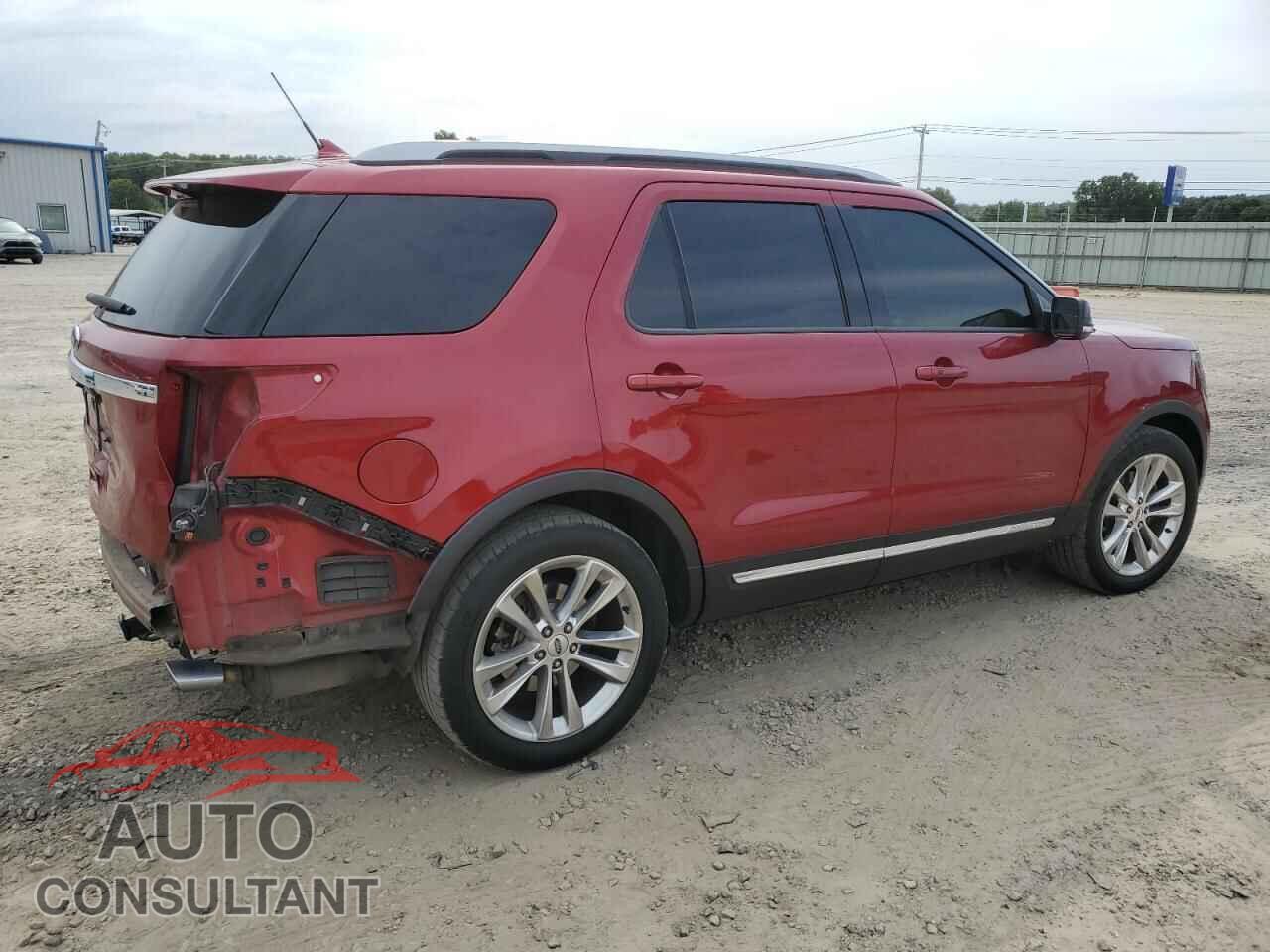 FORD EXPLORER 2018 - 1FM5K7D86JGB97043