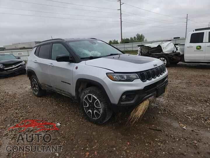 JEEP COMPASS 2024 - 3C4NJDDN8RT115509