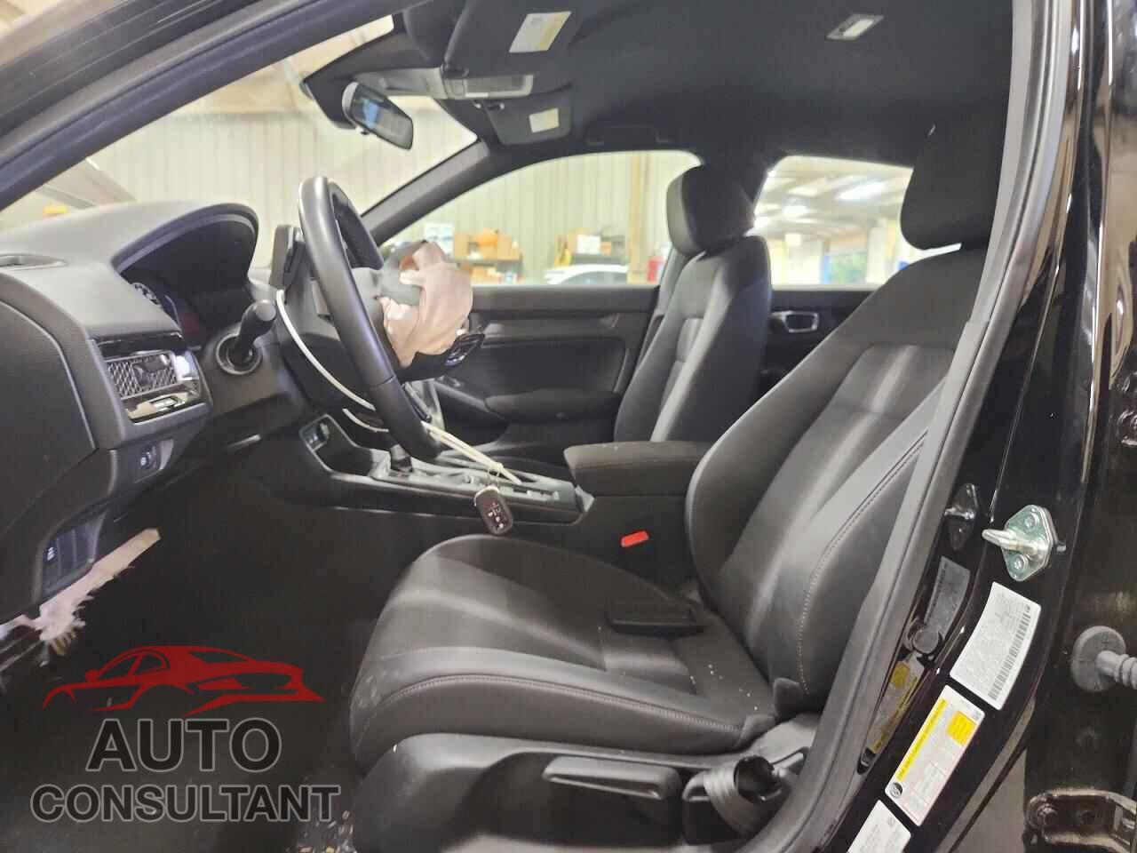 HONDA CIVIC 2025 - 2HGFE2F57SH600721