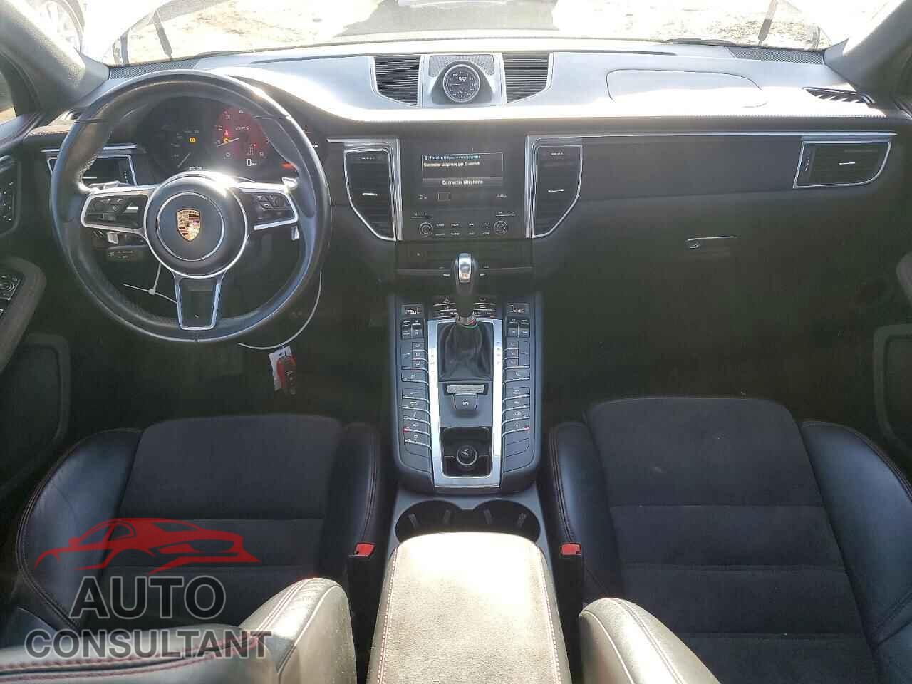 PORSCHE MACAN 2018 - WP1AG2A50JLB60562