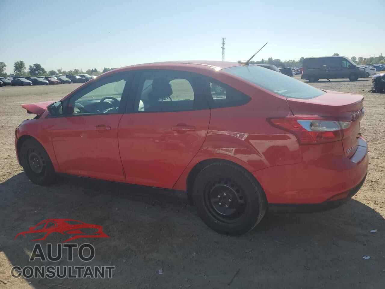FORD FOCUS 2012 - 1FAHP3F20CL238111