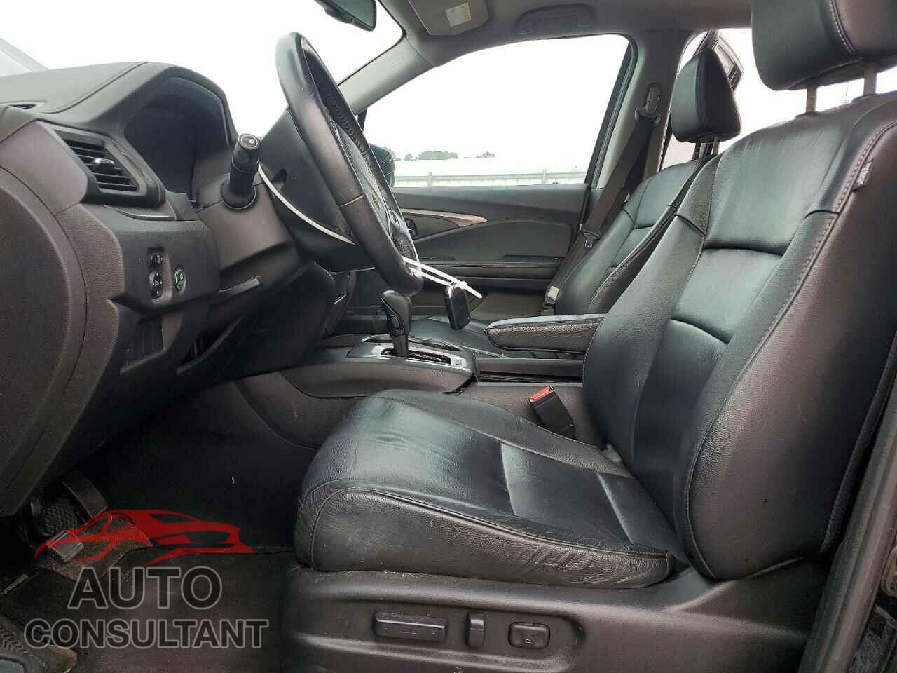 HONDA PILOT 2017 - 5FNYF5H57HB038496