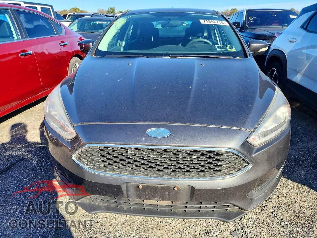 FORD FOCUS 2017 - 1FADP3F24HL326567