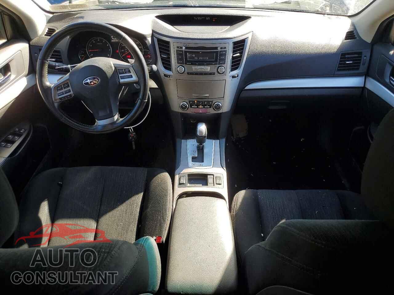 SUBARU OUTBACK 2013 - 4S4BRBCC7D3268589