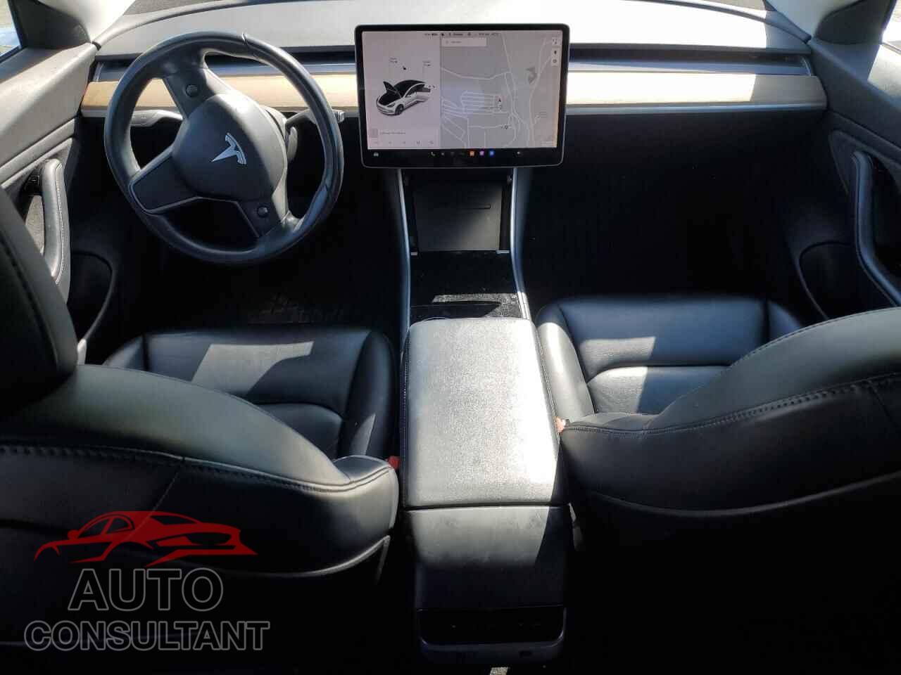 TESLA MODEL 3 2019 - 5YJ3E1EA1KF190529