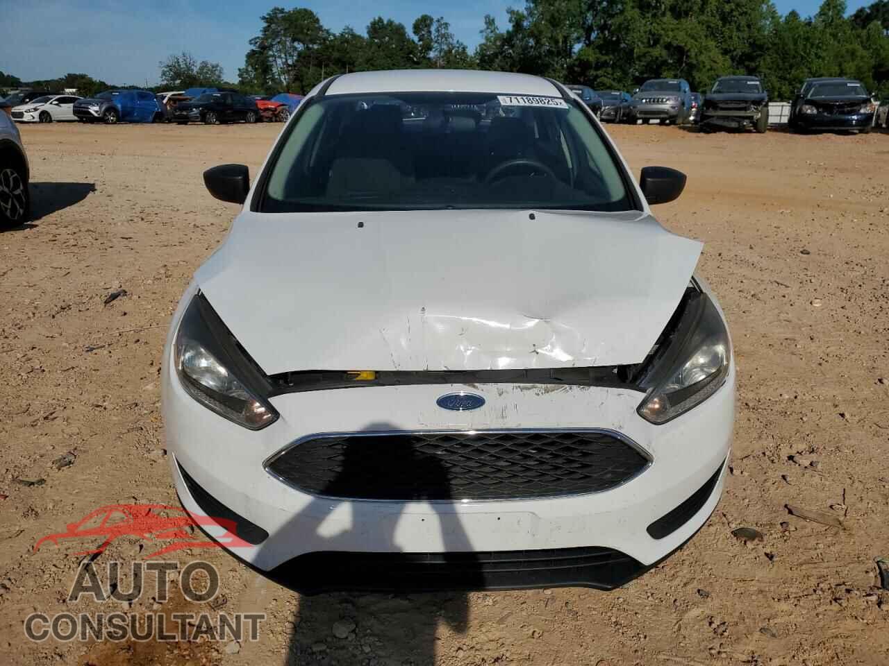 FORD FOCUS 2017 - 1FADP3E29HL331538