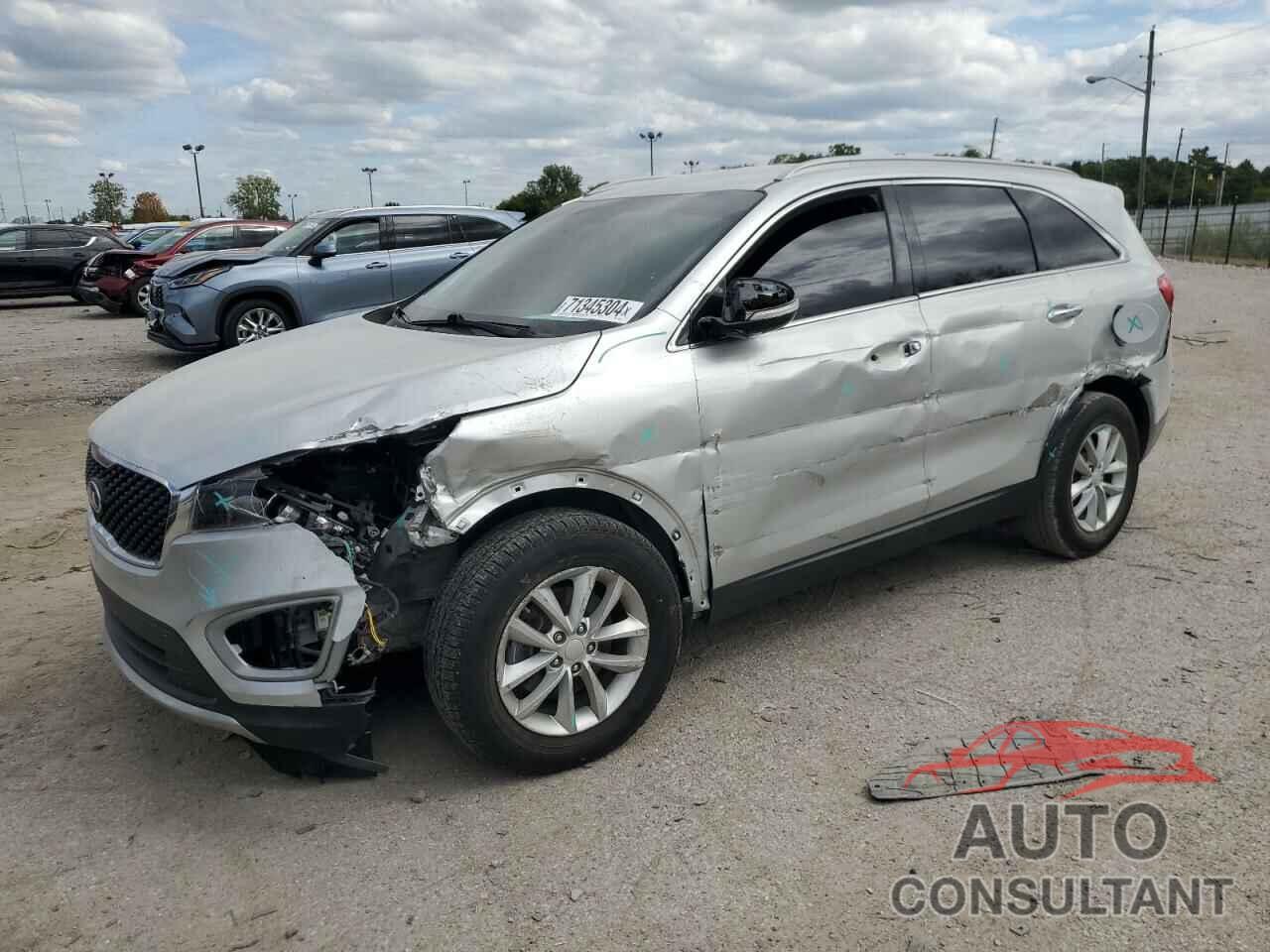 KIA SORENTO 2018 - 5XYPG4A33JG348557