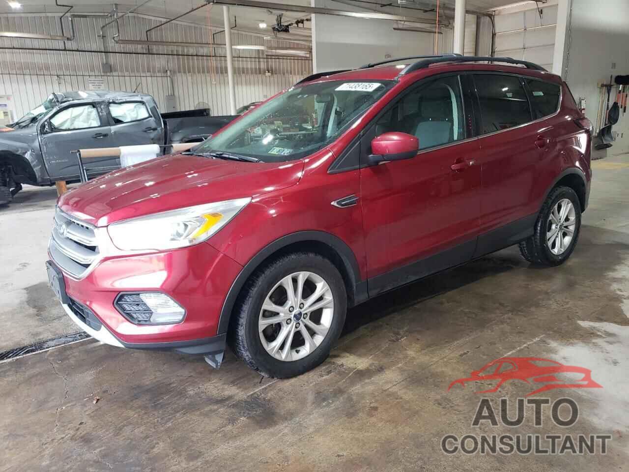 FORD ESCAPE 2017 - 1FMCU9GD1HUC57764